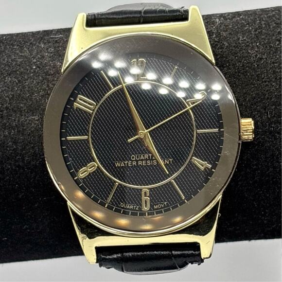 Gold Retro Men's Watch - Picture 1 of 4